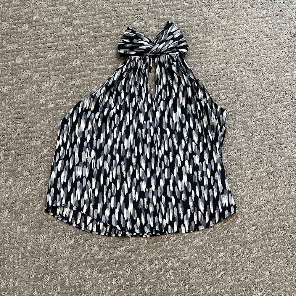 Banana Republic Black and White Patterned Blouse